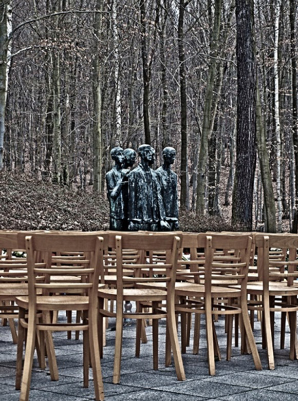 L’espoir en préambule. Le camp de Mittelbau-Dora, Nordhausen, Avril 2011